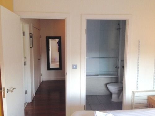 Crown Apartments 3B By Week2Week ニューカッスル・アポン・タイン エクステリア 写真