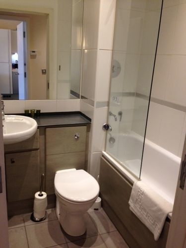 Crown Apartments 3B By Week2Week ニューカッスル・アポン・タイン エクステリア 写真